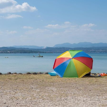 Holiday Home Garda Blue By Interhome Rivoltella del Garda Buitenkant foto